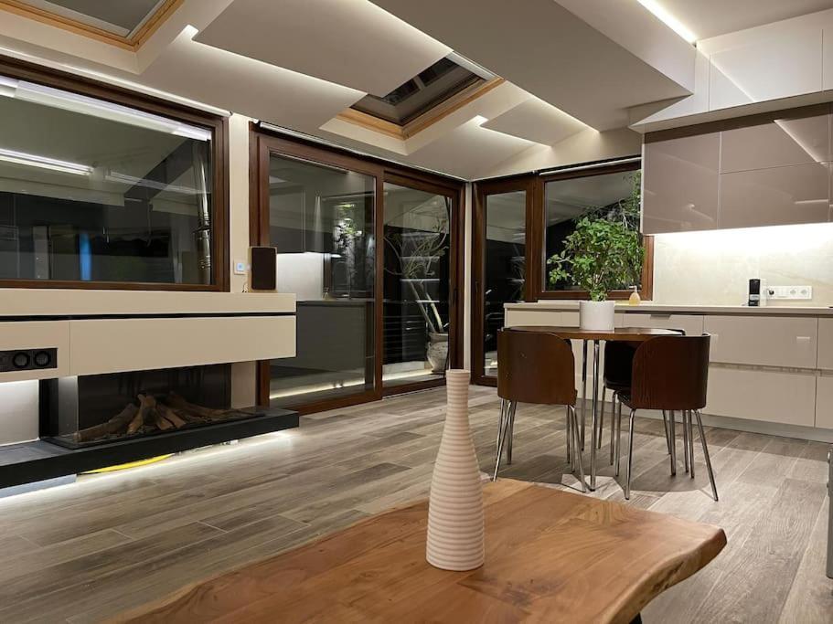 Acropolis Lux Apartment Athén Kültér fotó